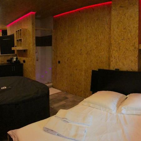 Le Boudoir Διαμέρισμα Μονρούζ Εξωτερικό φωτογραφία